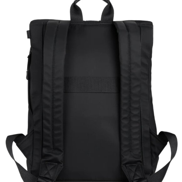 Minimalist Backpack - Picture 3 of 4